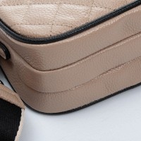 Женский молодежный кожаный клатч ALEX RAI 17001 beige