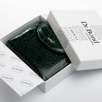 Женский лаковый кожаный кошелек PE DR. BOND PEW44-1 green