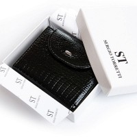 Женский кожаный лаковый кошелек SERGIO TORRETTI FEW44-1 black