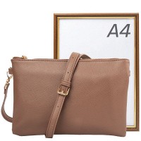 Женская сумка-клатч из кожзама AMELIE GALANTI A991705-camel