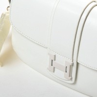 Женская сумочка из кожезаменителя FASHION 2 2818 white