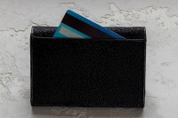 Женский кошелек черный из кожи ската Ekzotic Leather stw 18