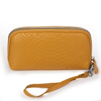 Женская кожаная косметичка Cosmetic 60096 yellow