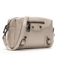 Женский молодежный кожаный клатч ALEX RAI 60072 pale grey