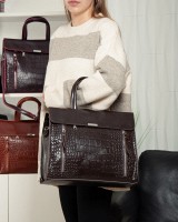 Женская кожаная сумка классическая ALEX RAI 5052 brown croco