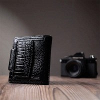 Женский лаковый кожаный кошелек ST Leather 22686 