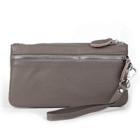 Женская кожаная косметичка-клюлчница Cosmetic bag 6001-A grey