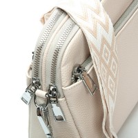 Женский молодежный кожаный клатч ALEX RAI 99092 l.beige