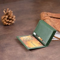 Женская кожаная визитница ST Leather 19215 Зеленая