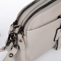 Женский молодежный кожаный клатч ALEX RAI 99102 beige