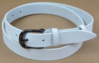 Женский узкий кожаный ремень Skipper 1472-25