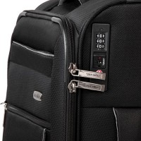 Чемодан на 4 колесах черный Travelite Capri