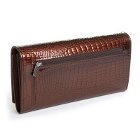 Женский кожаный лаковый кошелек SERGIO TORRETTI FEW501 brown