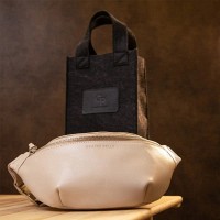 Женская кожаная сумка на пояс GRANDE PELLE 11357 Бежевый