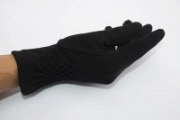 Женские трикотажные перчатки Shust Gloves чёрные 8711 L