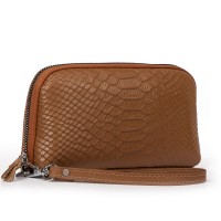 Женская кожаная косметичка Cosmetic 60096 L-brown