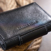Женская кожаная визитница с обложкой для ID-паспорта  GRANDE PELLE 11293  Черная