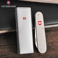 Складной нож Victorinox Cadet 0.2601.26