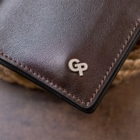 Мужское кожаное портмоне GRANDE PELLE 11328 Коричневое