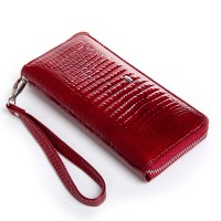Женский кожаный лаковый кошелек SERGIO TORRETTI FEW38 red