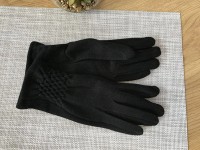 Женские трикотажные перчатки Shust Gloves чёрные 8733 S