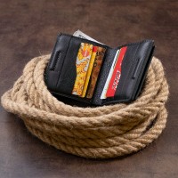 Мужское кожаное портмоне GRANDE PELLE 11329 Черное