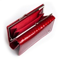 Женский кожаный лаковый кошелек SERGIO TORRETTI FEW214 red