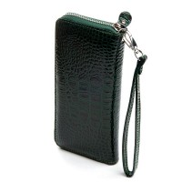 Женский лаковый кожаный кошелек PE DR. BOND PEW38 green