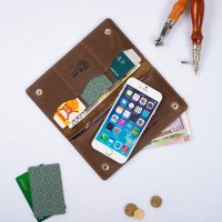 Кожаное портмоне Hi Art Buta Art WP-05-S19-1020-T004