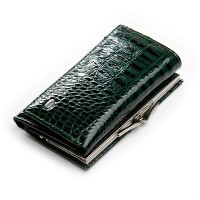 Женский лаковый кожаный кошелек PE DR. BOND PEW214 green