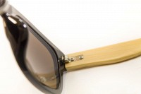 Солнцезащитные Wayfarer очки с деревянными дужками