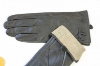 Женские кожаные перчатки Shust Gloves чёрные 369s1 S