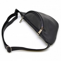 Кожаная черная сумка на пояс Tarwa ra-3036-3md