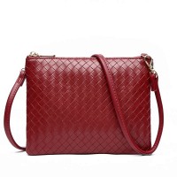 Женский клатч из кожзаменителя AMELIE GALANTI a991503-01-red
