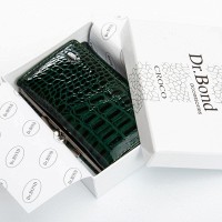 Женский лаковый кожаный кошелек PE DR. BOND PEW214 green