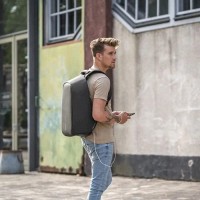 Рюкзак черный антивор XD Design Bobby Hero Regular Black P705.291