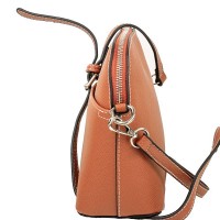 Женская клатч из кожзаменителя AMELIE GALANTI A991541-brown