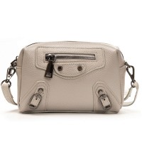 Женский молодежный кожаный клатч ALEX RAI 60072 pale grey